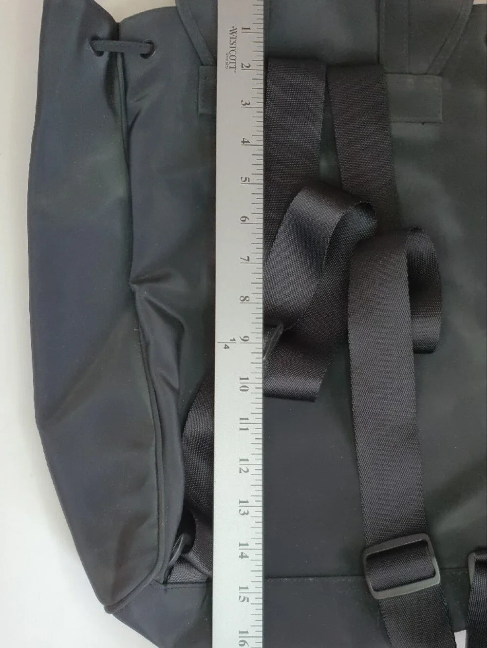 Reaction Kenneth Cole Black Drawstring Nylon Backpack + Free Gift